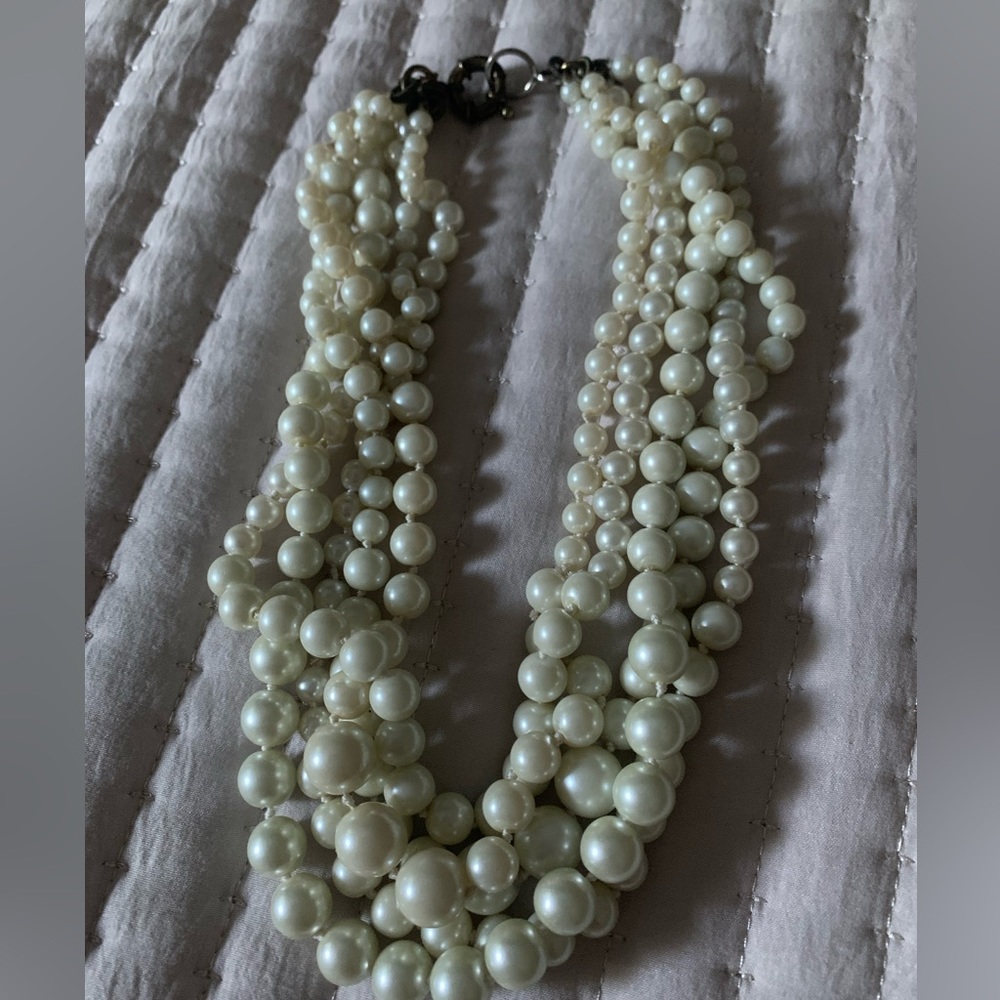 J Crew 5 strand pearl necklace